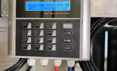 Monitor digital — Pure Aquatics in Waychioe, NSW